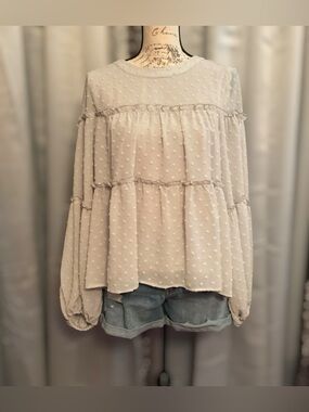 Listicle Light Gray Swiss Dot Tiered Peasant Blouse